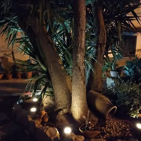 カントリーハウス Guarda Che Luna Apartment